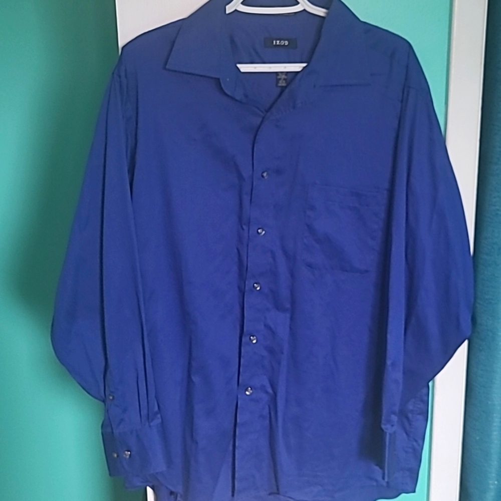💥3/25.00 Men's Izod Long sleeved Button up shirt